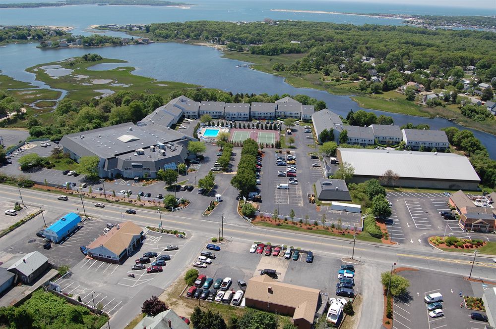 The Cove At Yarmouth Hotel West Yarmouth Exterior photo