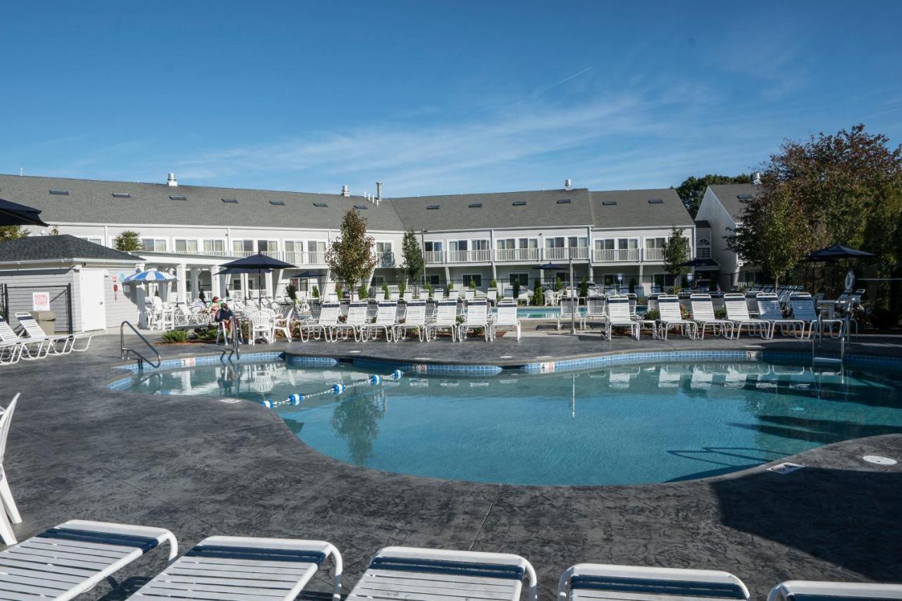 The Cove At Yarmouth Hotel West Yarmouth Exterior photo